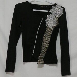 BEDO | small | Black Floral Lace Appliqué Long Sleeve Shirt